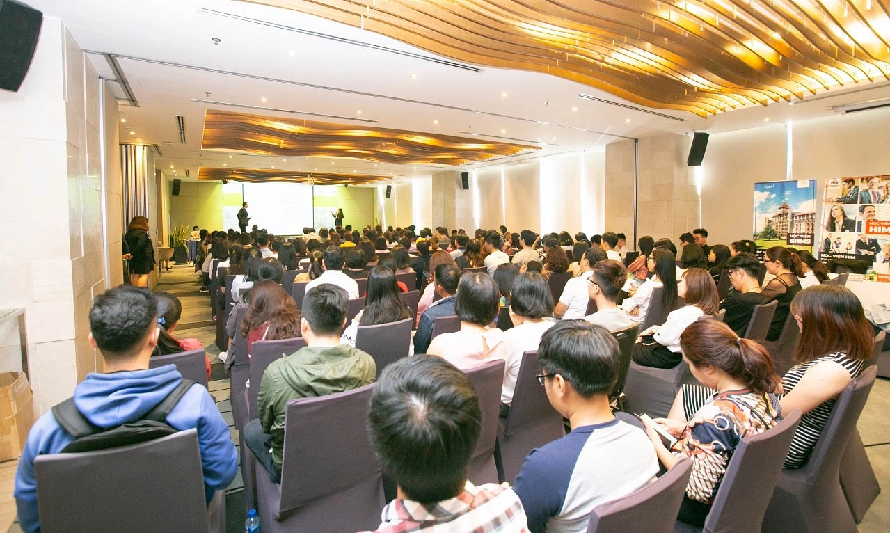 Hội thảo về tương lai ngành Hospitality trong kỷ nguyên AI